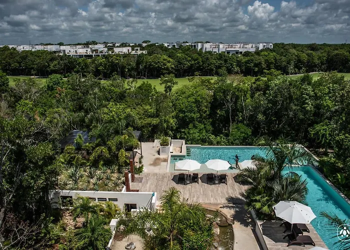 Anah Village Apartamento *
